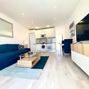 https://luxury-atlantico-view.in-canary-islands.com